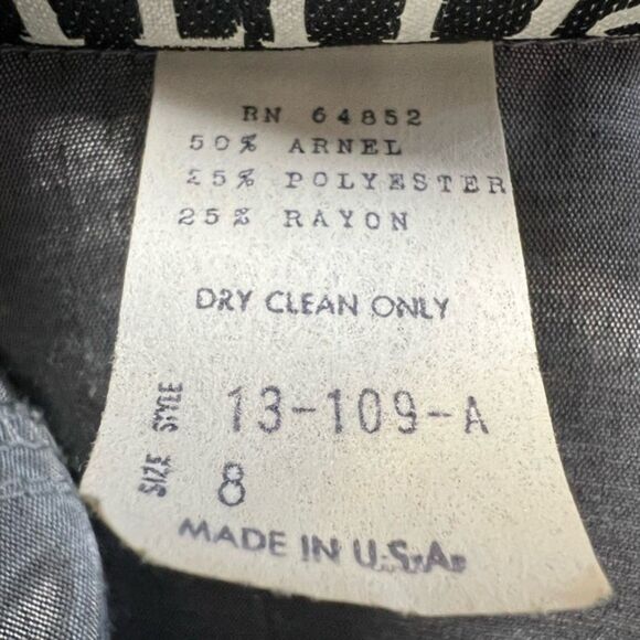 Silver Button-Up Tunic Shirt by J. Ellis – Size 8 - Picture 6 of 6